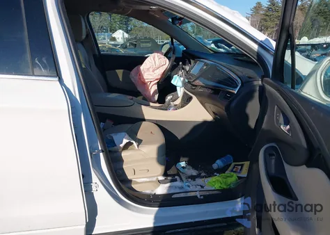 2018 Buick Envision Essence from USA, damaged, VIN LRBFX2SA0JD055385